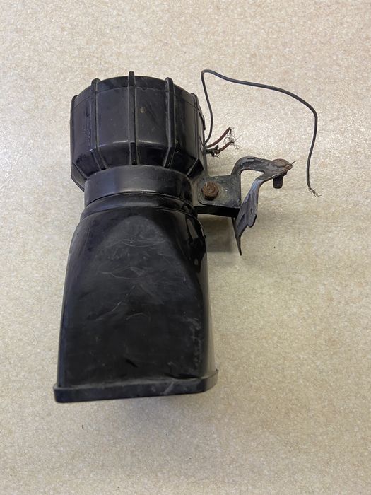 Рупор колокол автомобильный