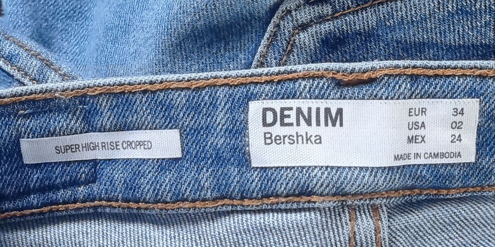 Spodnie dżinsy niebieskie skinny rurki Bershka XS