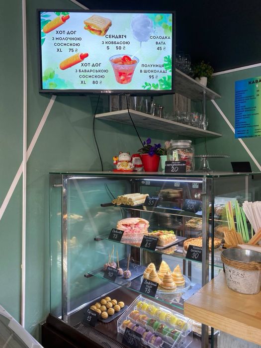 Продам Кафе готовий діючий бізнес, червона лінія, Червоний Камінь