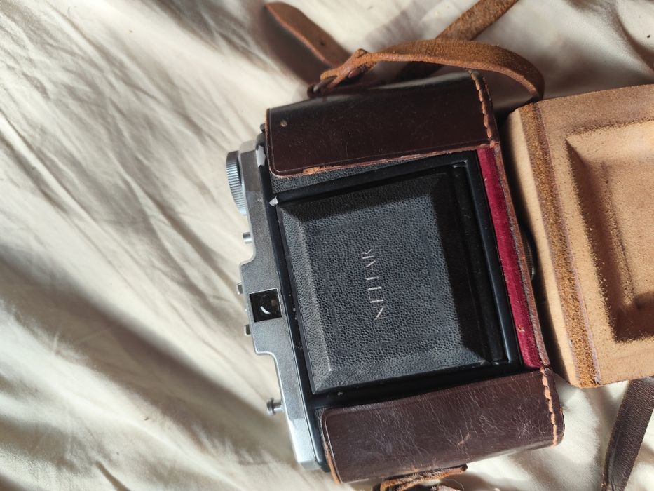 Câmara medio formato zeiss ikon nettar 517/16