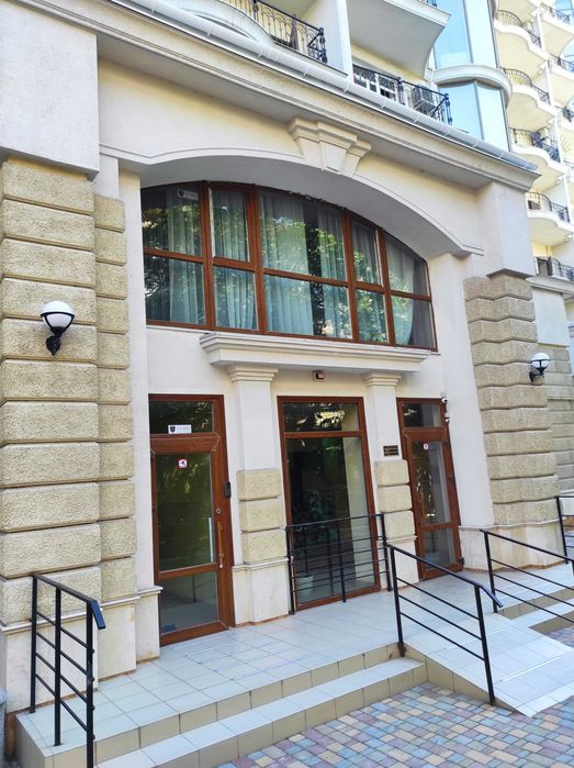 Красивый небольшой офис в центре. ЖК Замок Цветов