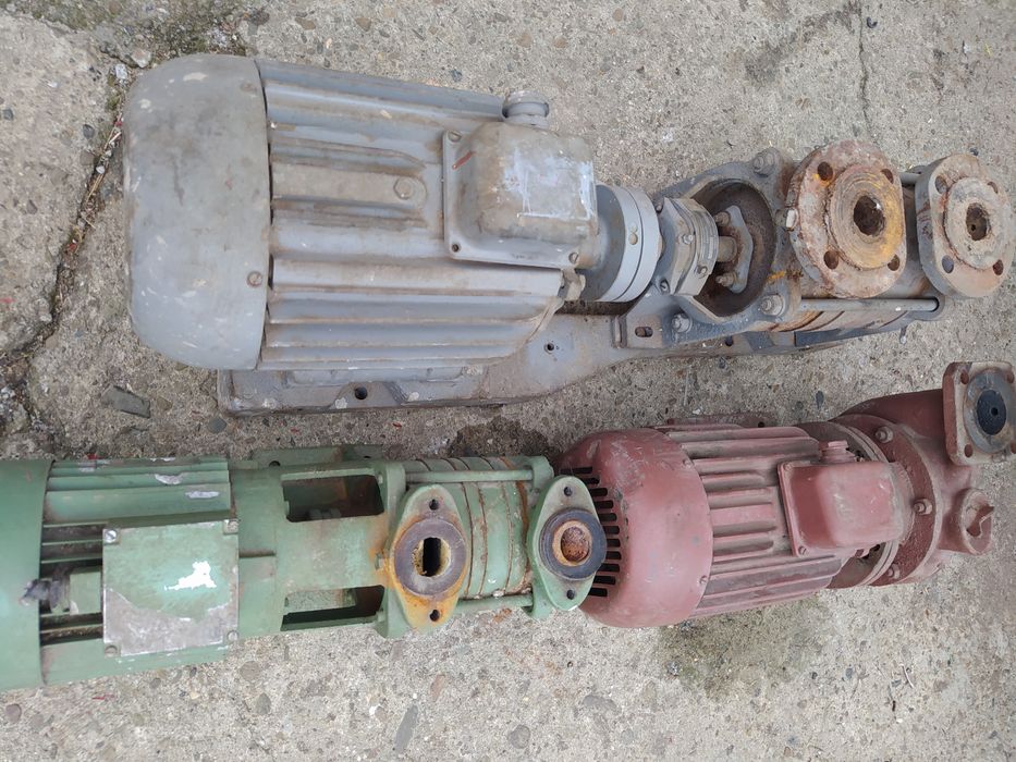Pompy  hydro forowe    z  silnikam i    4 kw       2,2  kw    1,1 kw