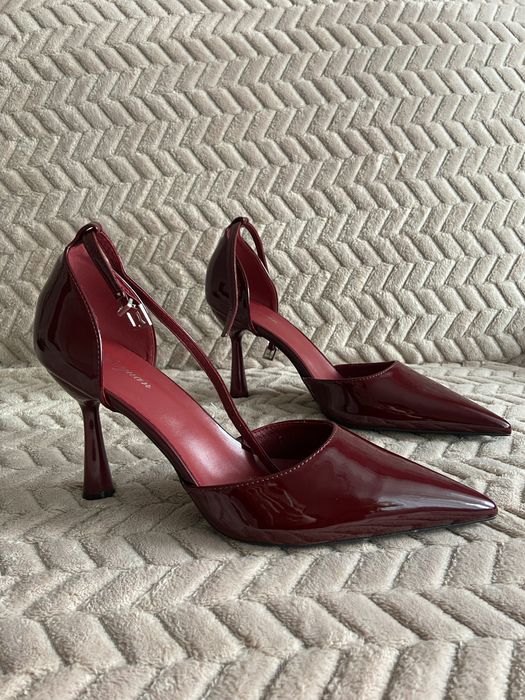 Нові Туфлі 40 розмір