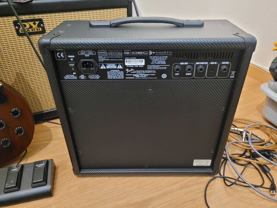Combo de Guitarra Fender G-DEC3 Thirty 30W 1x10"