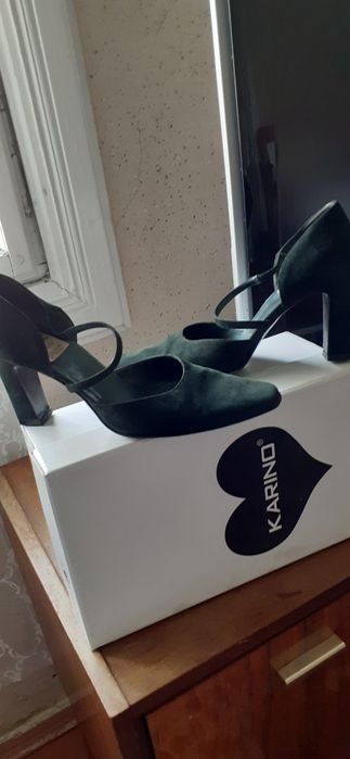 Мешти жіночі. Італія.