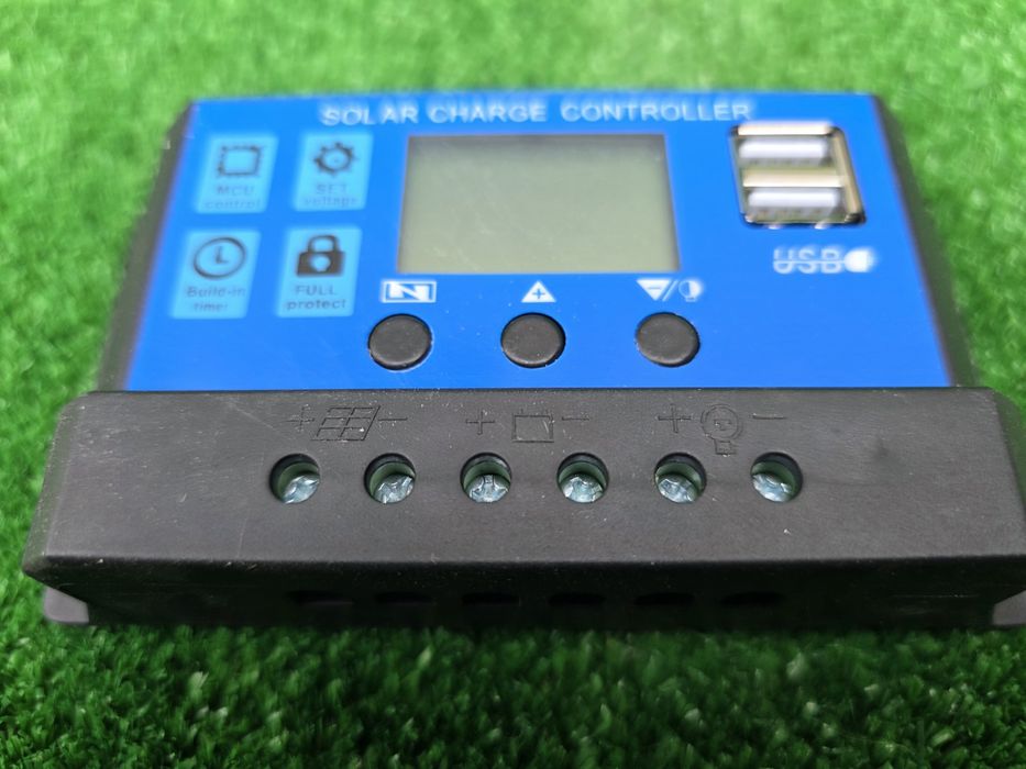 Солнечный контроллер 12V / 24V 30A 50V