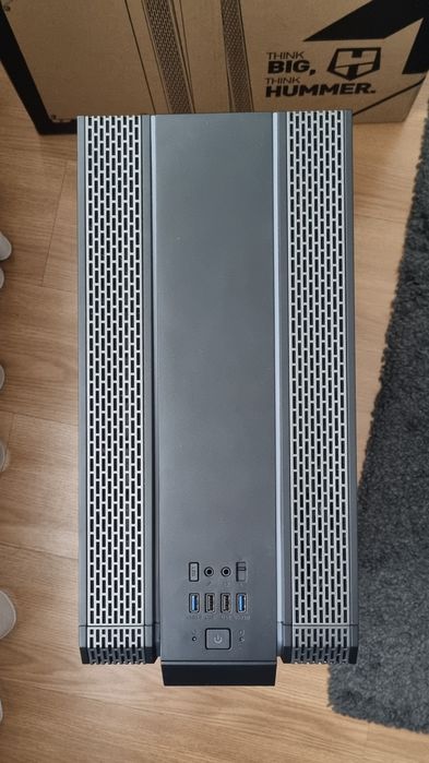 Caixa ATX Nox Hummer Fusion RGB com Janela Preta