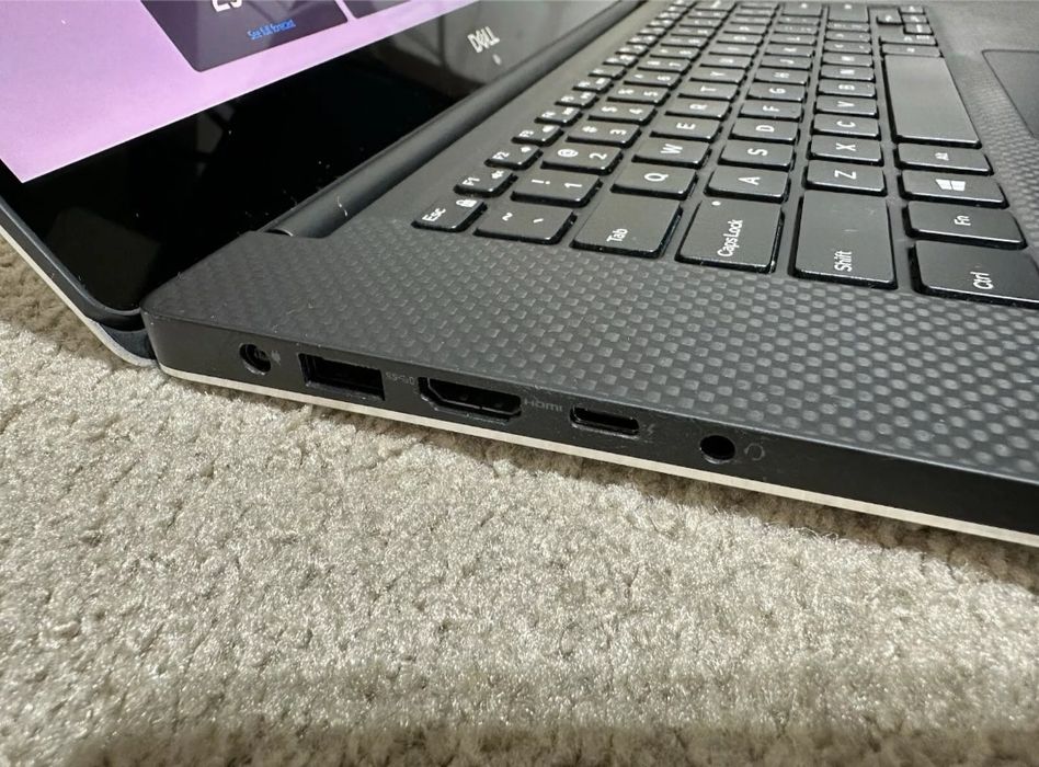 Dell Precision 5560 4K сенсор Xeon E-2176M 2.7Ghz NVidia p2000 512GB