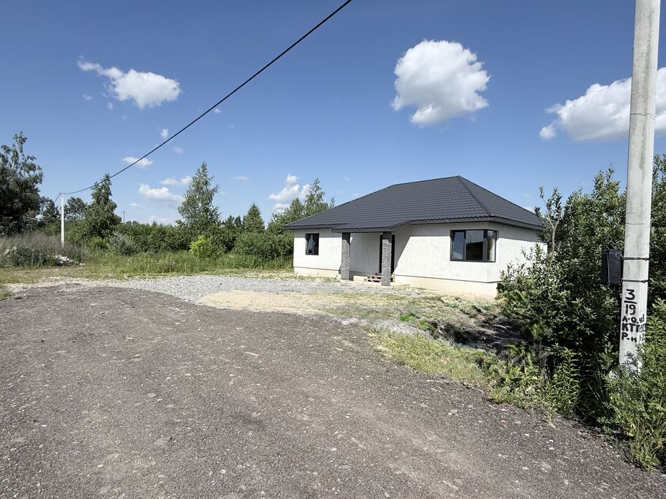 Продається приватний будинок