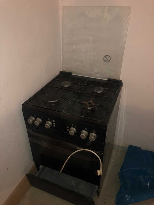 Kuchenka gazowo elektyczna Bosch 4 palniki