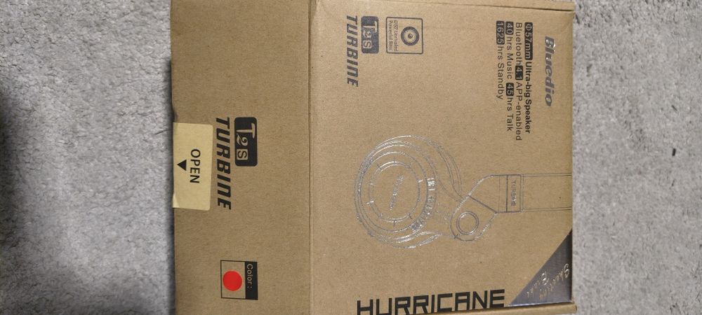 Headset huricane na cor vermelho