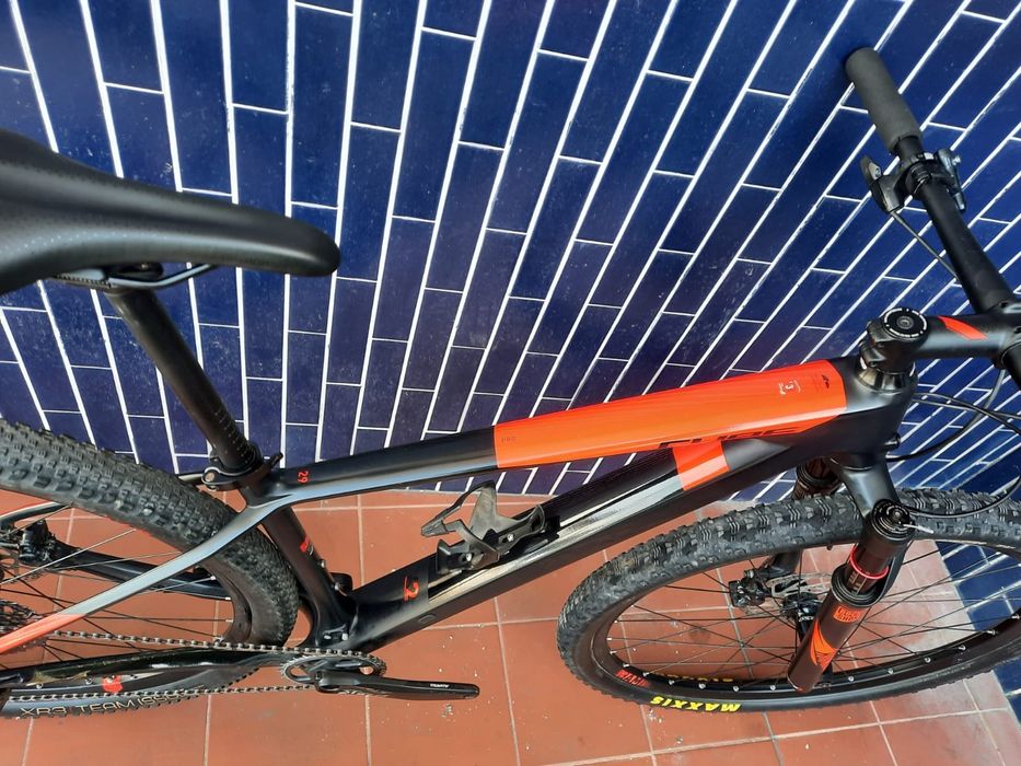 Btt cube carbono m 29 12x1v