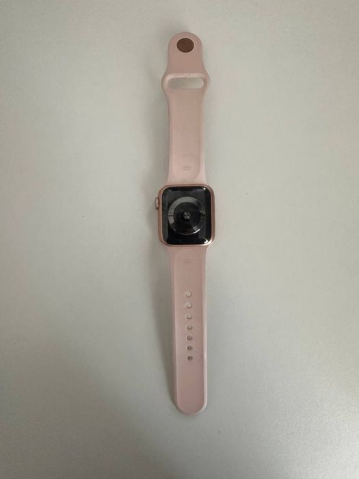 Apple watch 4, 40 мм
