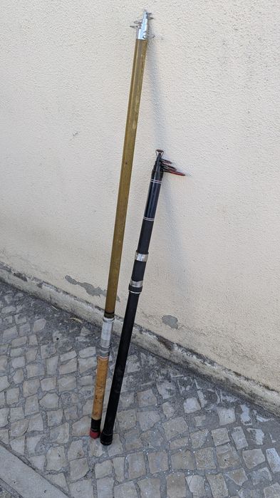Duas Canas de Pesca de Recolher