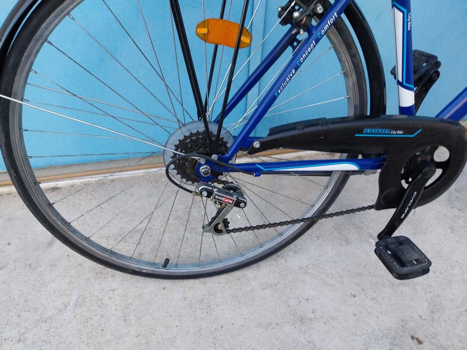 Bicicleta roda 28 pouco uso pronta a pedalar