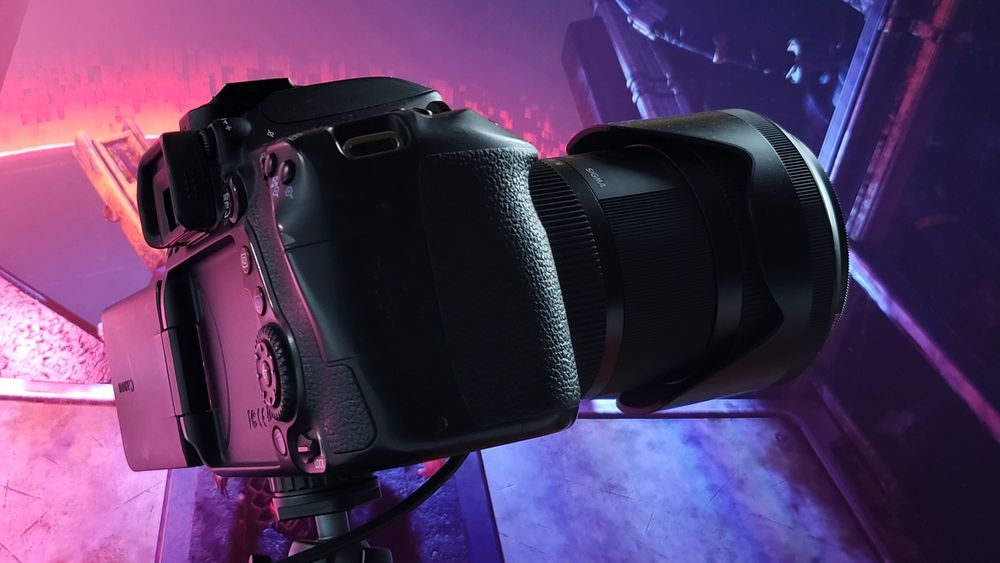 Canon 80D + дополнительно