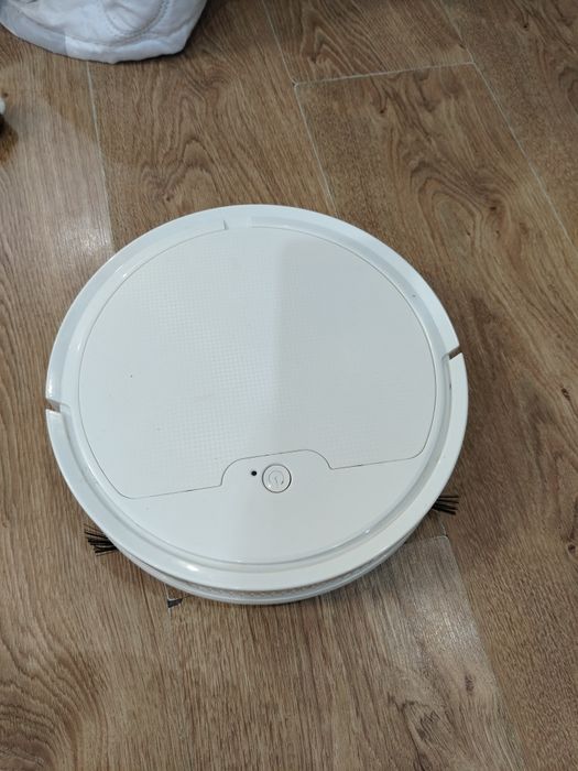 Robot odkurzający