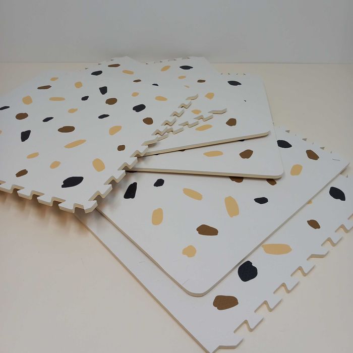 Hakuna Matte Duża Mata piankowa dla Niemowląt 1,8x1,2m XXL KONFETTI