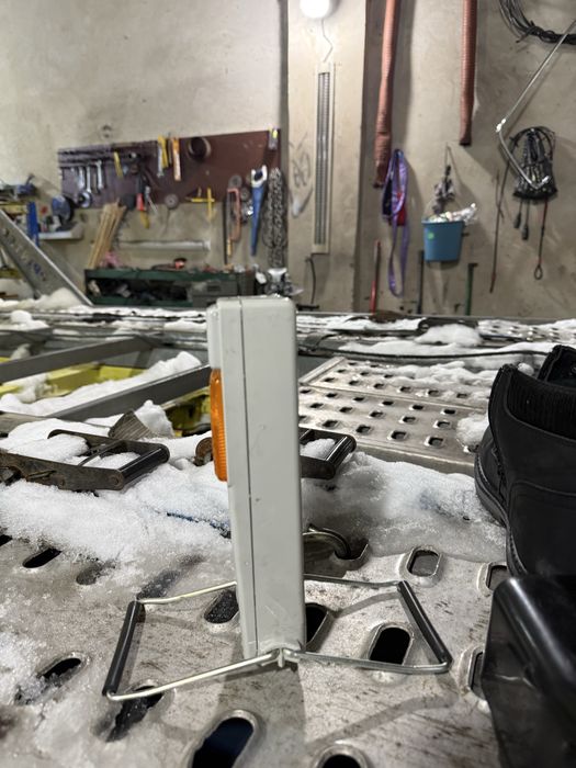 Лампа  (жовта) !