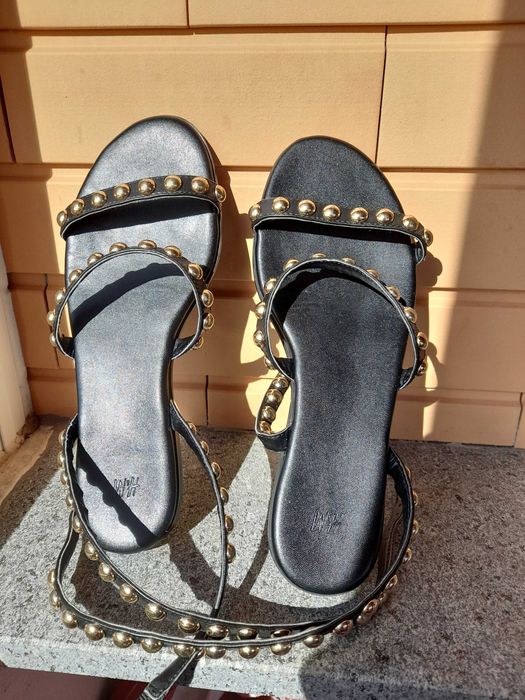 Preço pelo Lote (5 calçados)Nike Air Max+Luciano Cunha+H&M+Seaside