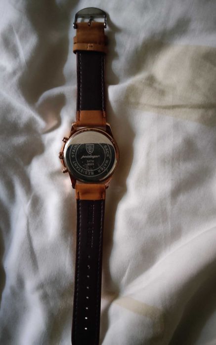 Vendo Relógio da marca Poedagar como novo