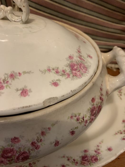 Conjunto terrina com duas travessas loiça antiga