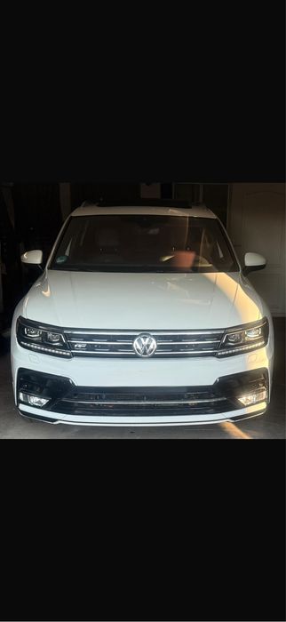 VW Tiguan R line 4Motion 240 PS Full Opcja- Perfekcyjnie Utrzymany Jak Nowy
