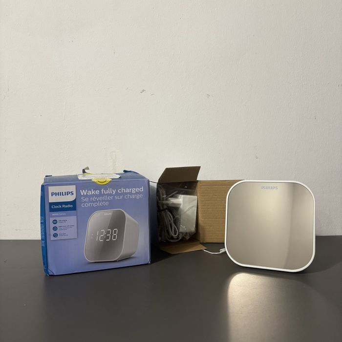 Radio Budzik Philips TAR 4406