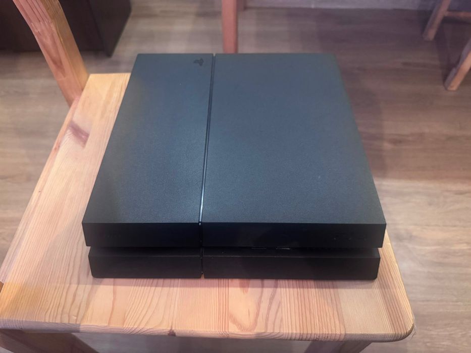 Playstation 4 na sprzedaż