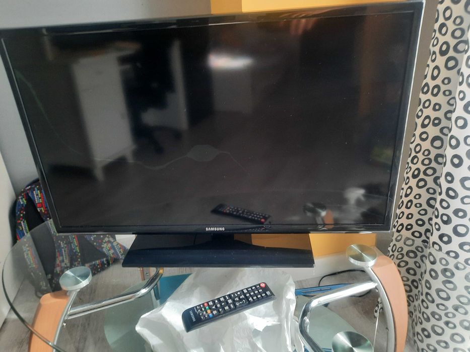 Telewizor smart tv Samsung UE32EH4003