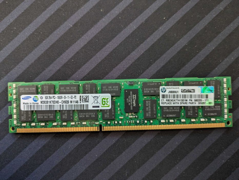 Memórias servidores Samsung M393B1K70DH0-CH9Q9 8GB 1333MHz PC3L-10600R