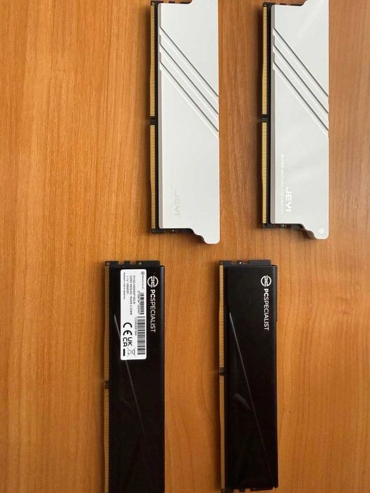 Оперативна пам'ять DDR5-6000 16384MB (2x16) XMP