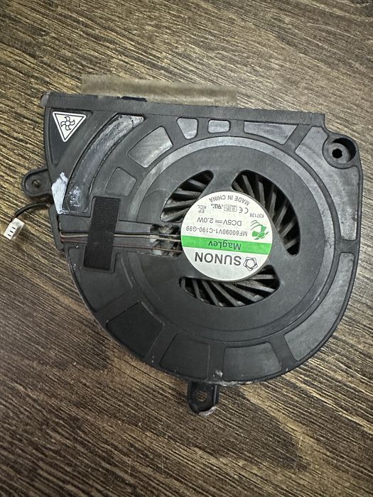 Кулер для ноутбука.