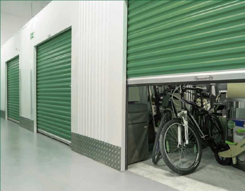 ESPAÇOS PARA ARMAZENAMENTO - SELF STORAGE