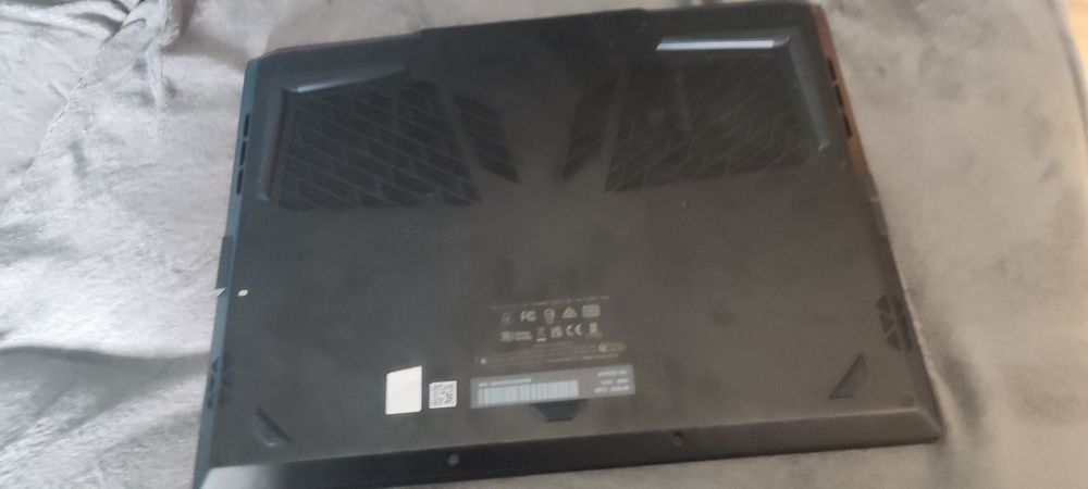 Laptop Aurus 15x ASF