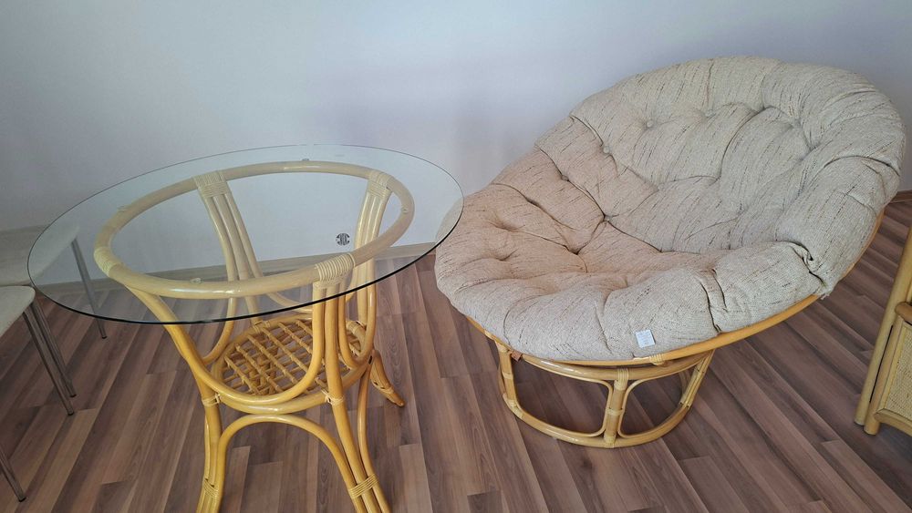 Fotel rattanowy na balkon taras + stół zestaw