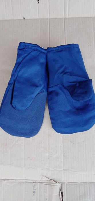 Продам зимние теплые. Рукавицы.