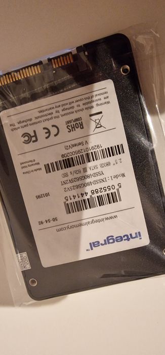 Ssd 500GB impecável Inclui Windows 11 Pro.