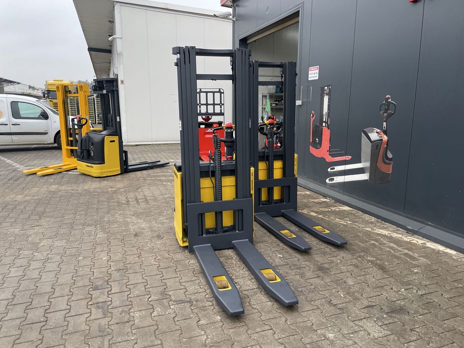 Paleciak elektryczny Komatau 440 cm 1050 kg sztaplarka wózek