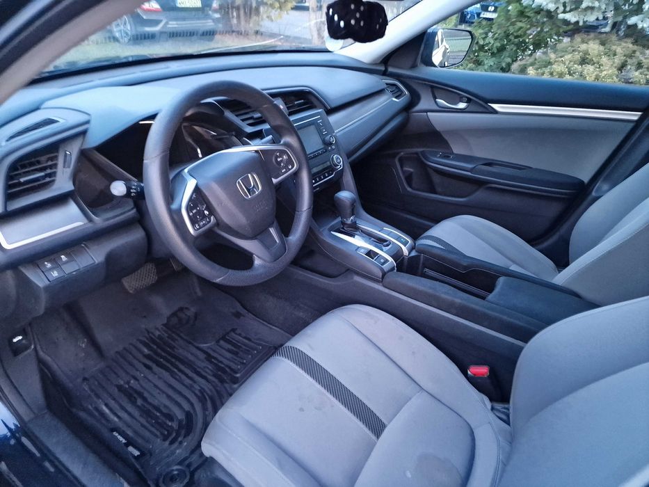 Honda Civic X sedan 2017 2.0 B USA Cała na części K20C2