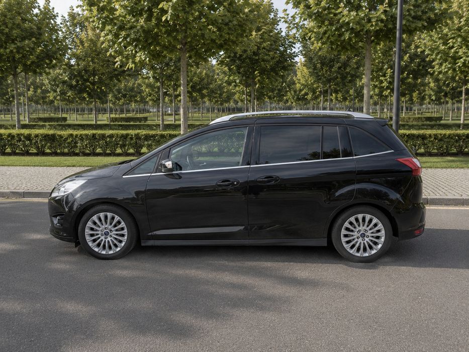 Ford Grand C-Max Titanium 1.6 tdci (7 lugares)
