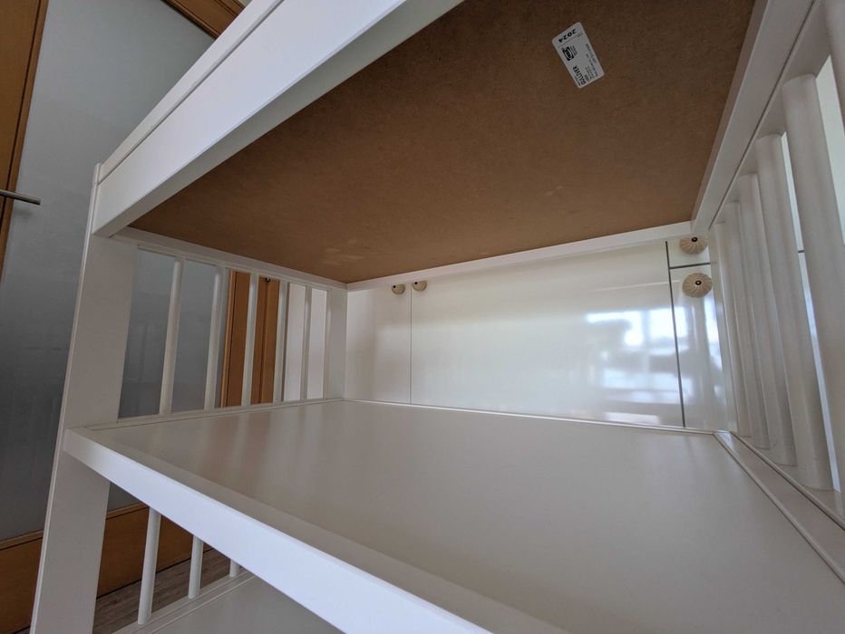Trocador IKEA GULLIVER branco + muda fraldas IKEA VÄDRA + 2 capas para muda fraldas