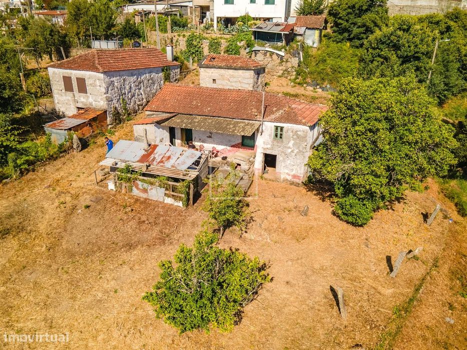 Moradia Devoluta T1 Venda em Sobrado e Bairros,Castelo de Paiva