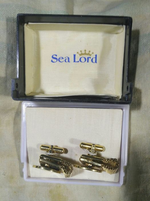 Запонки Sea Lord.