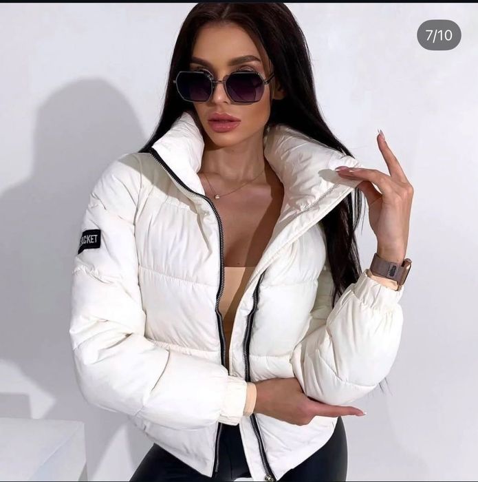 Куртка жіноча біла
