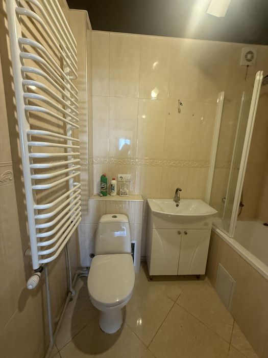 Продаж ексклюзивної 3-кімнатної квартири в центрі Самбора