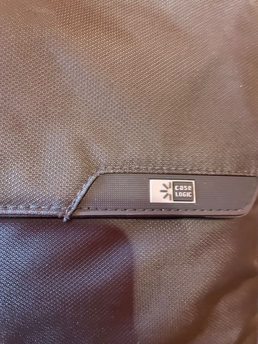 Кейс для ноутбука