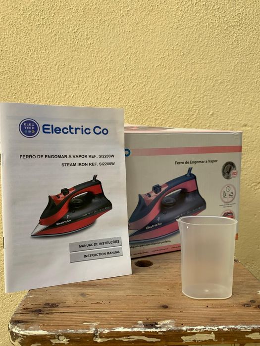 Ferro de engomar a funcionar
