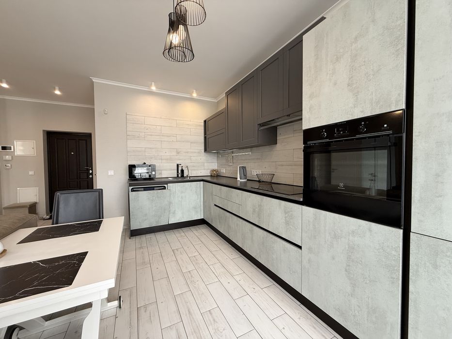 Шикарна Двокімнатна квартира з гардеробною в ЖК Кришталеві Джерела