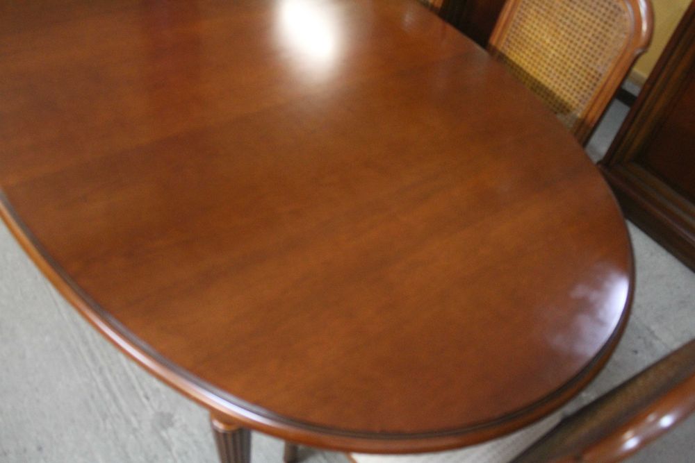 ... Ładny Stylowy Stół + 6 Krzeseł ...